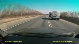 Отсечка на 180 км/ч ... 181 км/ч и всё... Почему дальше не едет?