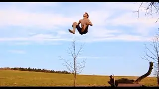 Triple backflip landed without double-bounce on G-tramp