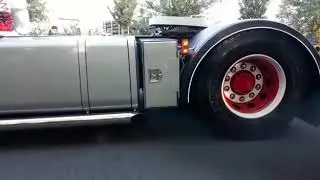 Laat die v8 maar horen