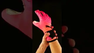 Glove opening: Puma Future Pro Hybrid Fireglow #puma #pumagloves #keepersport #goalkeeper #gloves