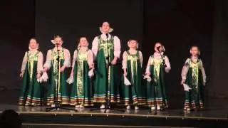 Выходили красны девицы