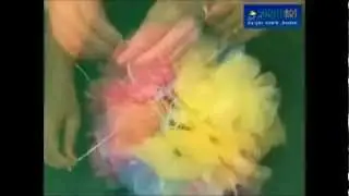 מירי ישראלי | כדור לתליה משקיות ניילון צבעוניות כקישוט לסוכה