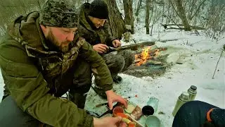 НУЖНО ЗАВОЗИТЬ КАК МОЖНО БОЛЬШЕ ПРОДУКТОВ, СКОРО ВЕСНА.