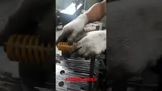 Proses Assembly Mold 3 Plate #injectionmold #moldingplastic