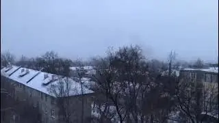 Просто летит ракета.