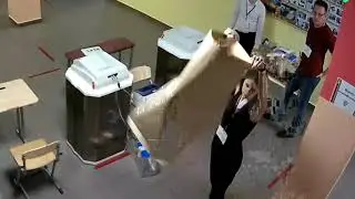 Однажды на избирательном участке...