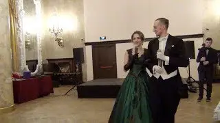 Сценки из оперетты Летучая мышь  Рождественский бал
