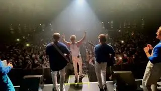 Christopher - Bad (crowd encore live in Korea)