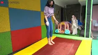 bulan sutena main trampolin bikin cantik nya nambah