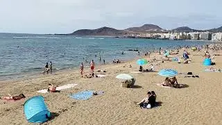 Появилось солнце и людей прибавилось