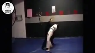 Jacket against a knife (self difense)