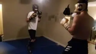 Round 1 Sully Vs Henry Kickboxing/Muay Thai Sparring