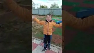 Мой младший брат танцует тренд flower 🌺 