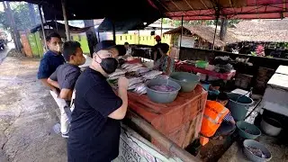 MAKAN IKAN BAKAR DIMANJAIN SAMA VIEW YANG BIKIN ADEM SUEGERRR!!!