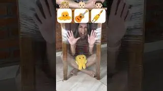 Será que o frango vai rasgar a parede transparente?!😱 #shorts #challenge