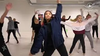 C studio Streetdance