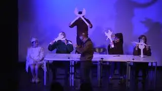 «Пакетик, который хотел быть нужным». Фрагмент из спектакля.