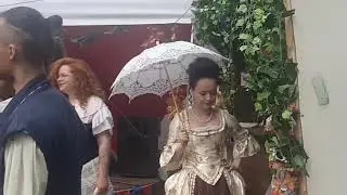 Мы на Эпикконе! Пираты карибского моря, древние свитки и девушка танцующая с черепом.