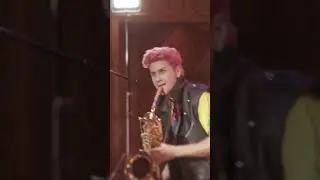 when the song goes from 😤💥🔥💢 to 🕺✨😁🎉 #cookiedough #2saxy #sax