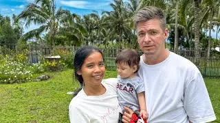 Our Life in the Jungle and Stress / Everyday Life on the Island