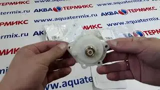 Крышка водяного блока газовой колонки Bosch WR10-15, WRD10-15 (87055001050)