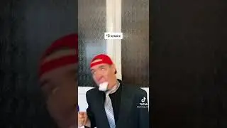 Я захожу в школьный туалет 3 класс с вейпами 