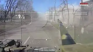 Оккупанты растреливают жилые дома в Мариуполе