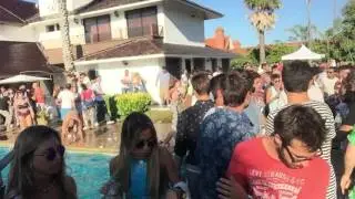 Play Me - La Maison Punta del Este (2016)
