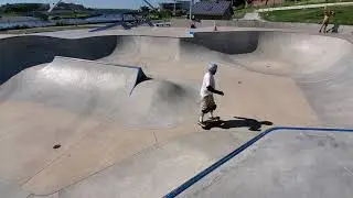 Small bowl Des Moines Lauritson skatepark