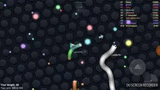 Играю в Slither.io ;)