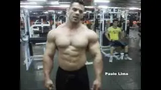 Paulo Lima pumping delts!!!!!!!