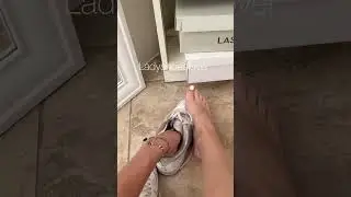 Airforce 1 sweaty socks mirror video