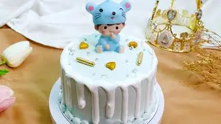Rat-Year Radiance: Cyan Cream Cake Captivate Your Senses and Celebrate Your Unique Zodiac Spirit