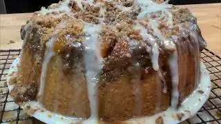 Most Decadent Peach Cobbler Pound Cake #shorts