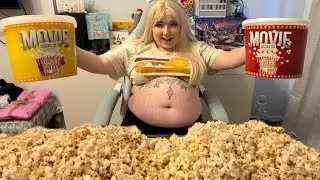 A Desk of POPCORN | Will I POP?? 🍿