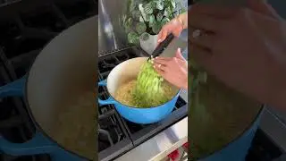 Mom’s creamy broccoli pasta✨