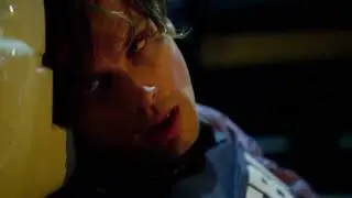 Criminal Minds 9X24 | Reid Shot During Shootout