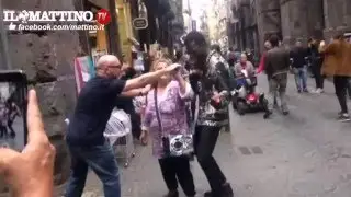 Napoli. Dolce & Gabbana: nei Decumani la location del photo-book dell'ultima collezione