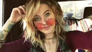 Paris Jackson  -  La Câlin