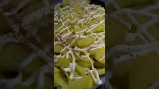 Мясо в духовке с картофелем