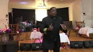 EVANGELIST LESLIE 
