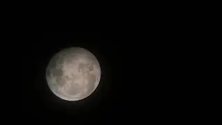 Luna con telescopio Celestron 127EQ PowerSeeker
