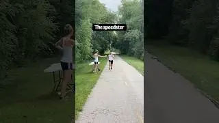 How different people grab water during a race.