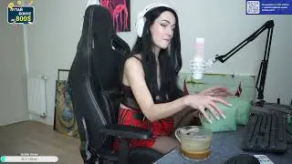 залила кофе в компживем