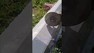 Монтаж конька на фундамент забора