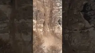 Огромная лавина сошла в #Сочи
