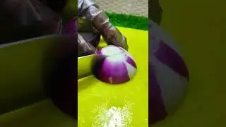 onion cutting short video #onion #cuttingskills #onions #shortsfeed #shorts #viralvideo #vegan