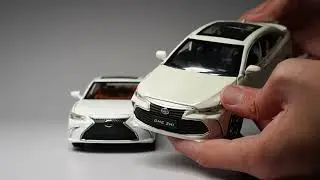 Unboxing of Toyota Avalon VS Lexus LS 300 