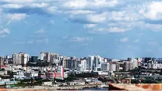 Город-парк «Ясный берег». Панорама правого берега. Лето 2019 г.