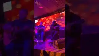 Поёт голосом Егора Летова песню Система 